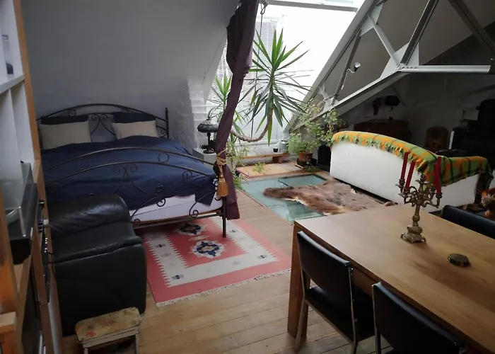 Апартаменты Artistic Loft With Big Sun Terrace